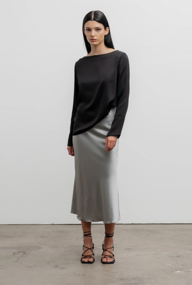 Hana satin skirt  Silver