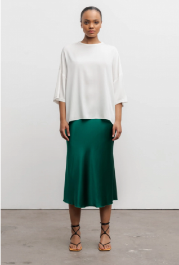 Hana satin skirt  emerald green