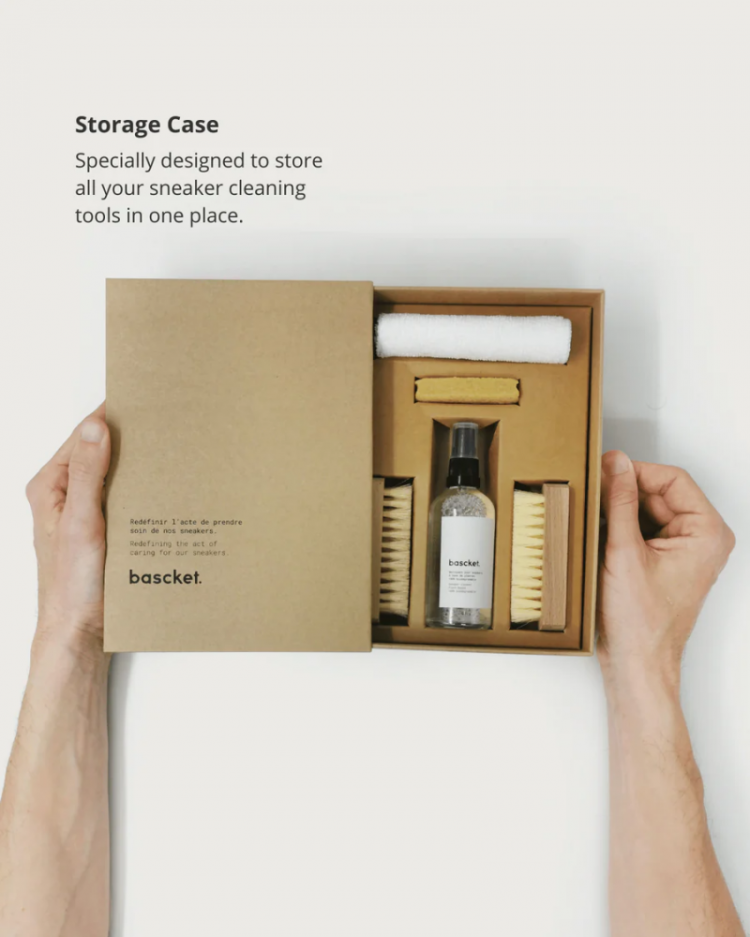 Sneaker cleaning kit 