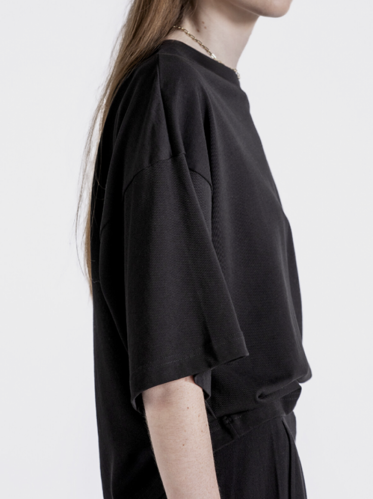 Tiara t-shirt Black
