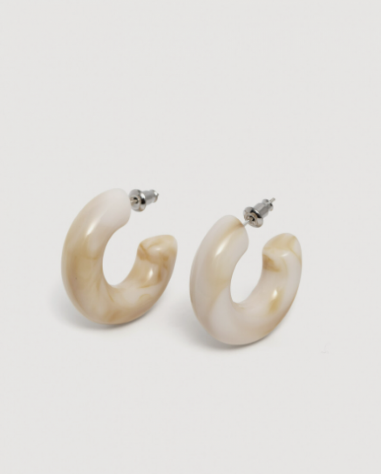 Melany Resin Earring Set Cream