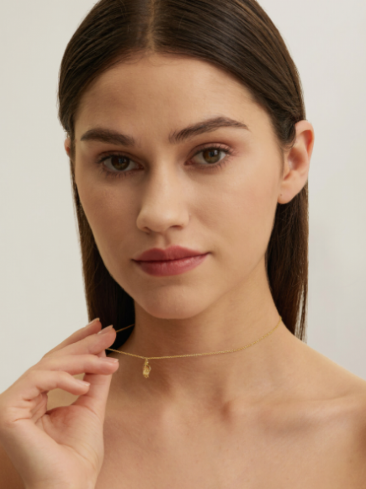 Roma Hand Necklace  Gold
