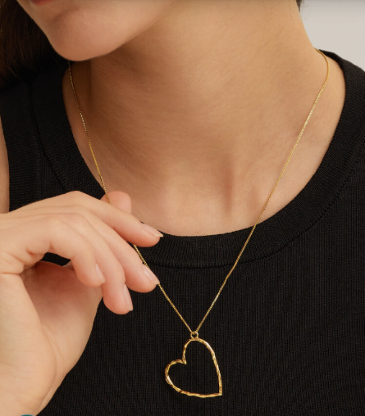 Roni Heart Necklace Gold