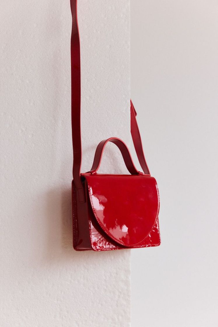 Micro Briefcase  Lips laque