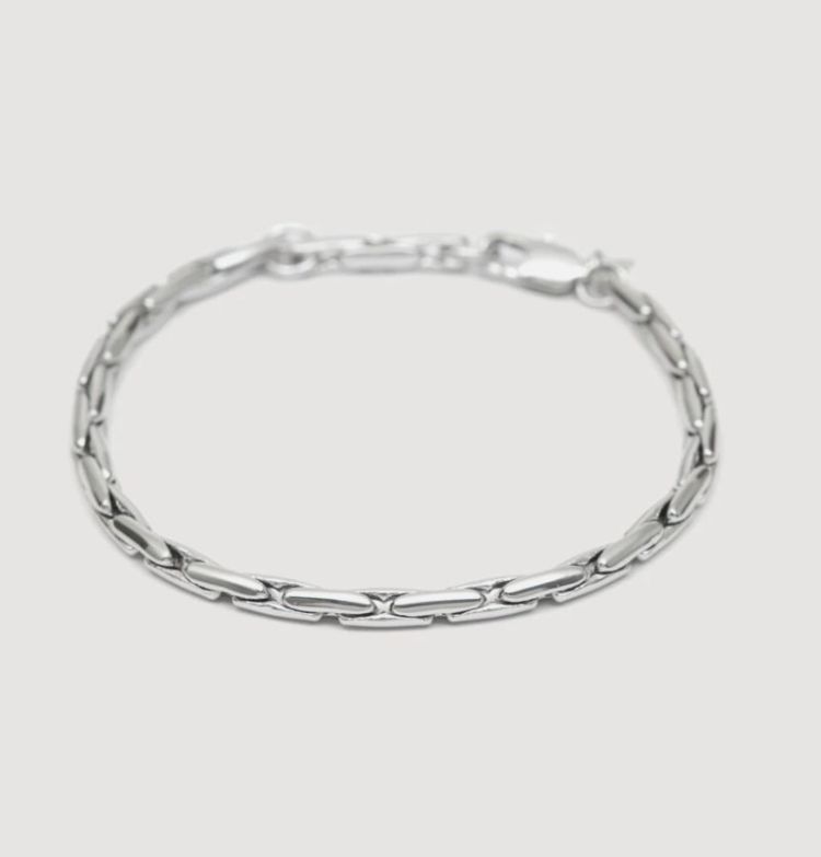 Mara linked snake Silver