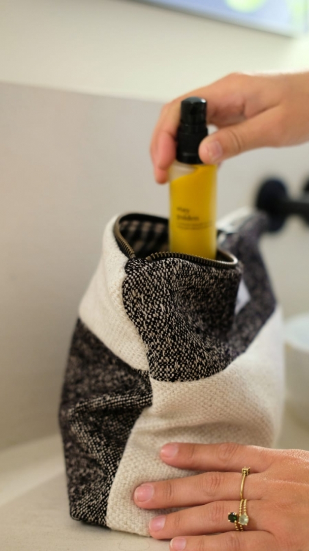 Toiletzak Maison Marie x Vrou Black/Ecru