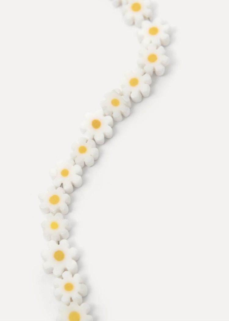 Arianna necklace daisies White