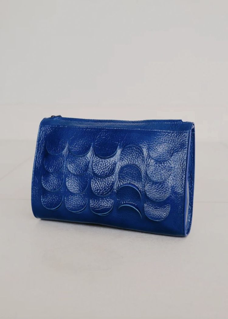 Scales Sapphire