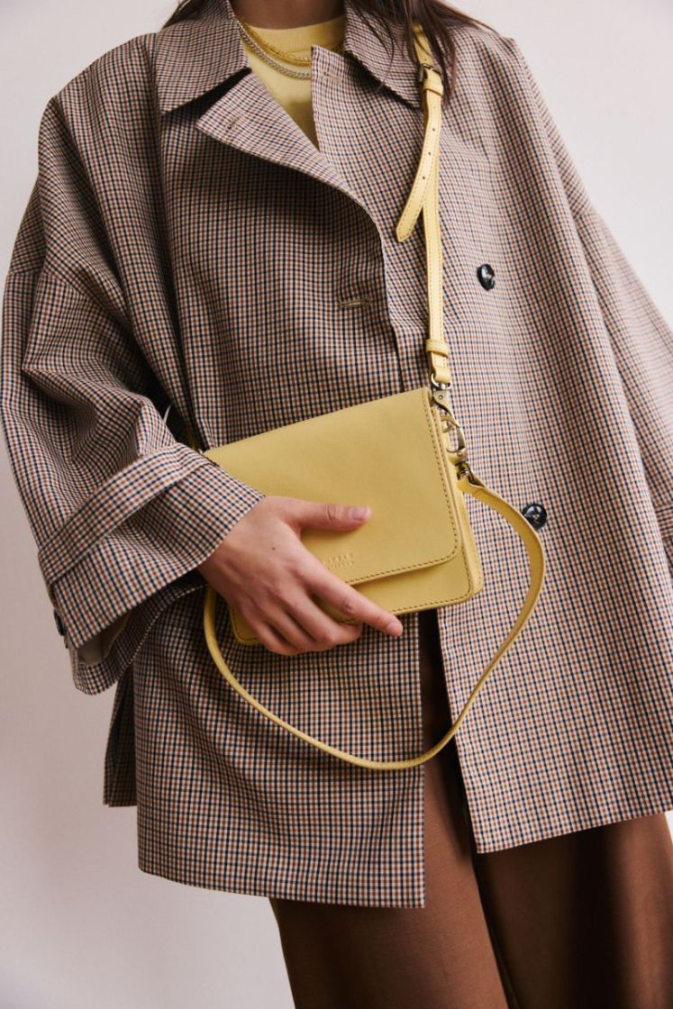 Audrey Mini  Butter yellow