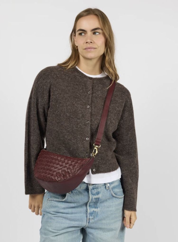 Leo Woven Dark Cherry
