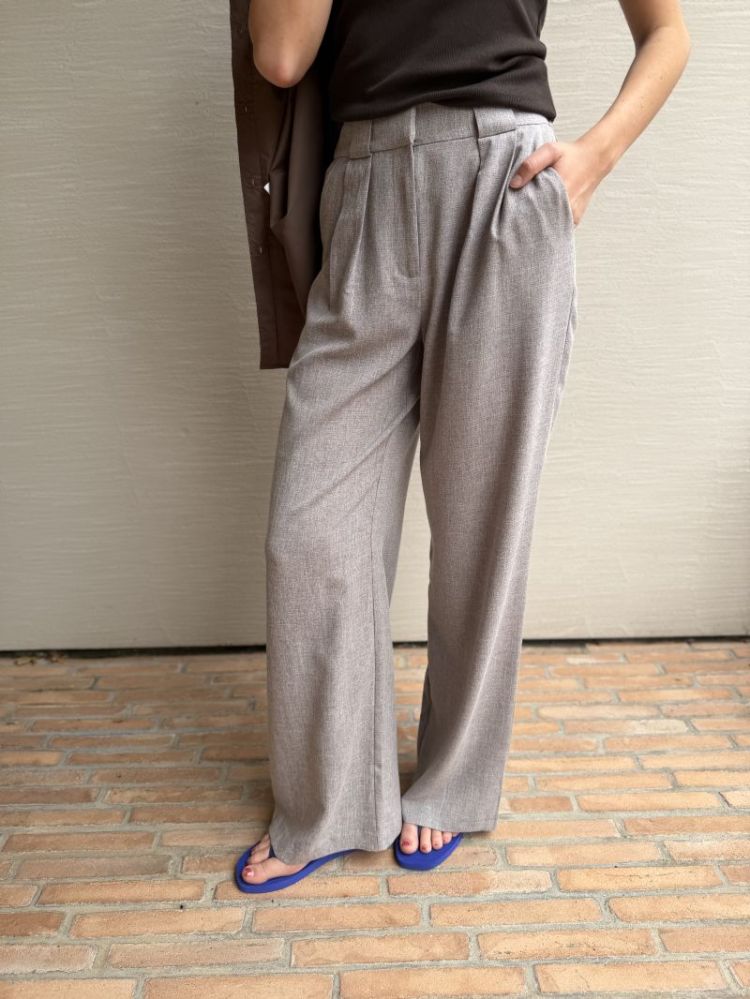 WBLTalia Tailore Pant Brown Nude text