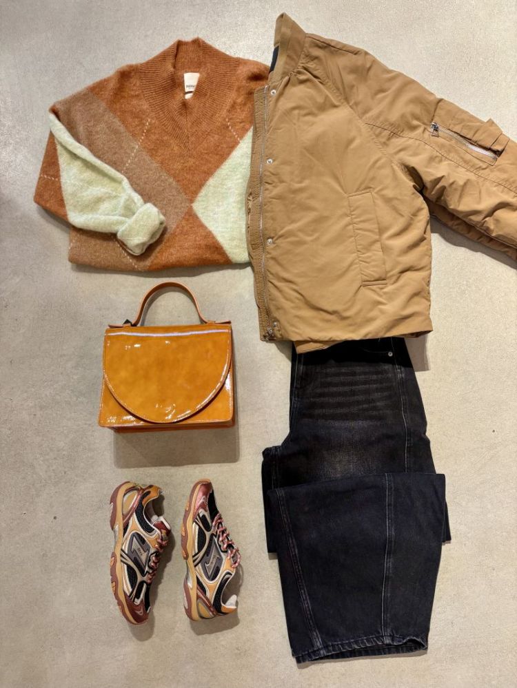 Elite low Caramel