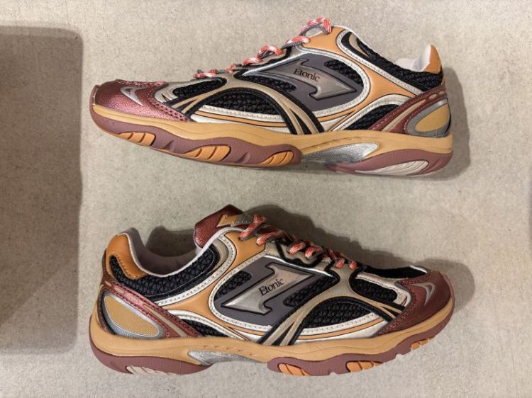Elite low Caramel