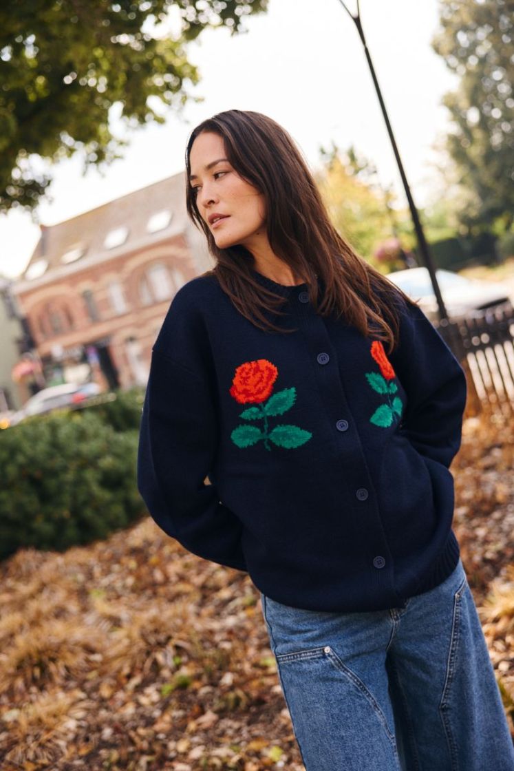 Roses oversized cardigan 107 Roses overs