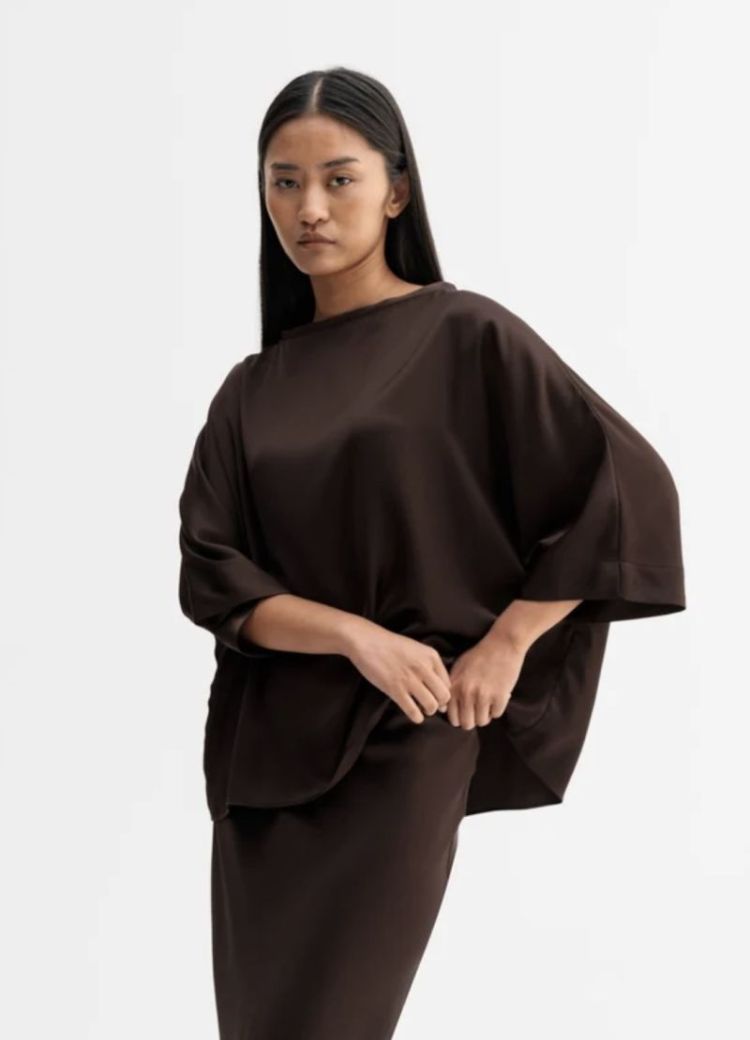 Tori satin tee Dark brown