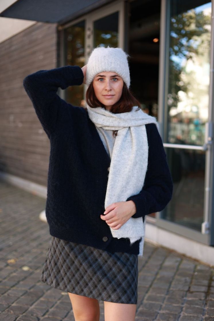 Muskan-M Brushy 604 light grey 