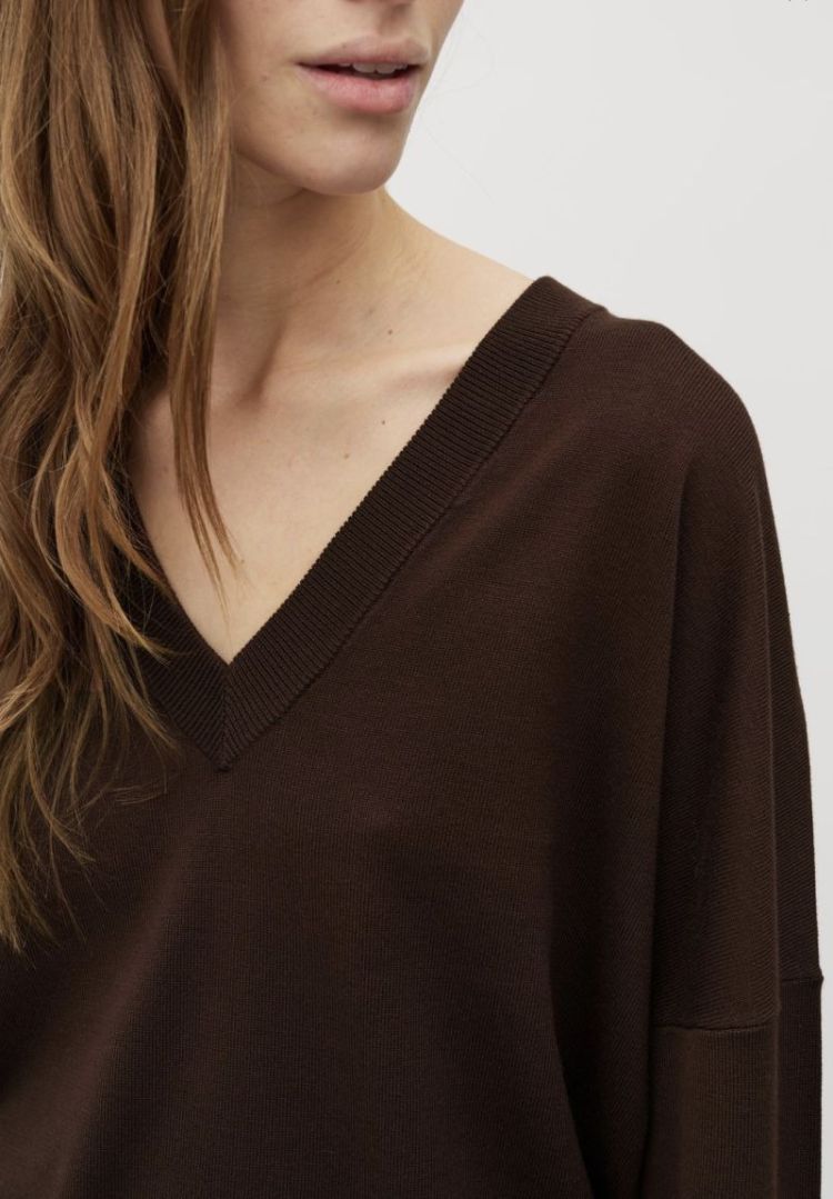 Gillian V-M bravani knit  Java