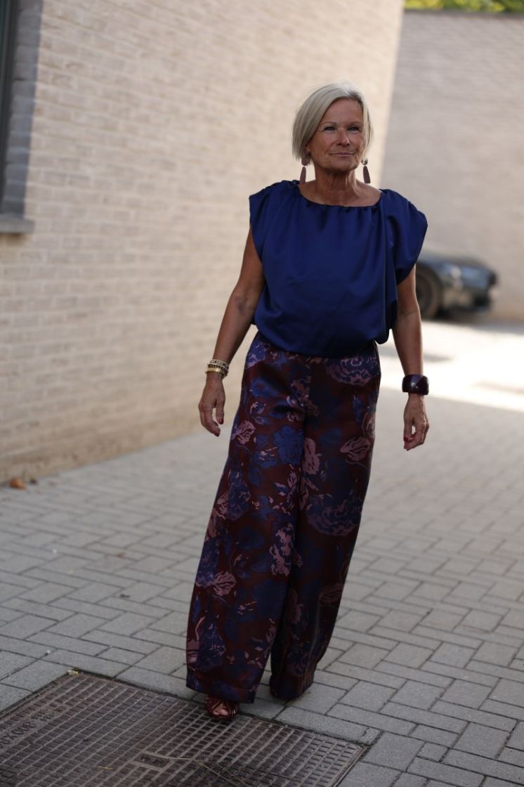 Alma Satin Dark Blue
