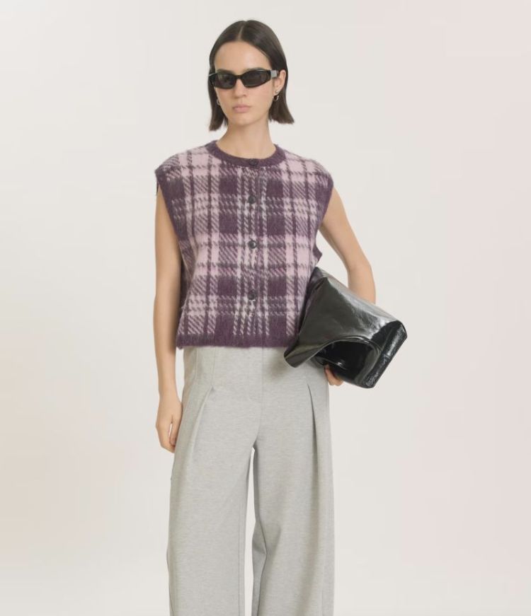 Ellison knit vest (check jacq) Check plum pea