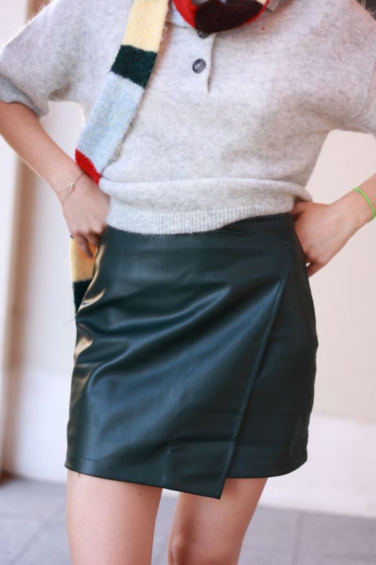 Marike PU skirt  Scarab