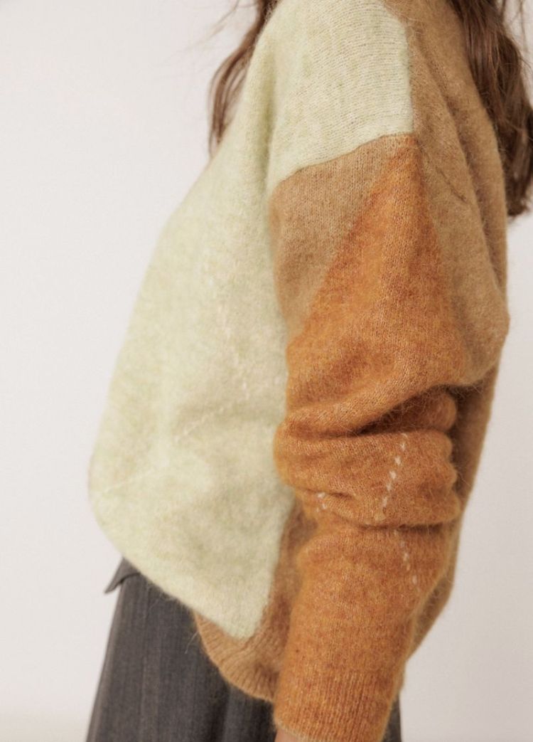 Alpaca maxi-diamond intarsia s camel