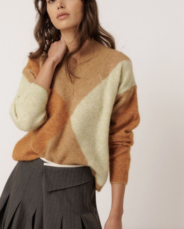 Alpaca maxi-diamond intarsia s camel