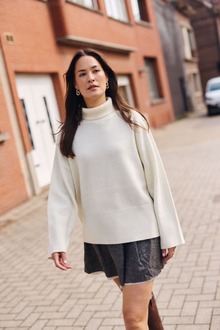 Double-effect wool miniskirt Mink
