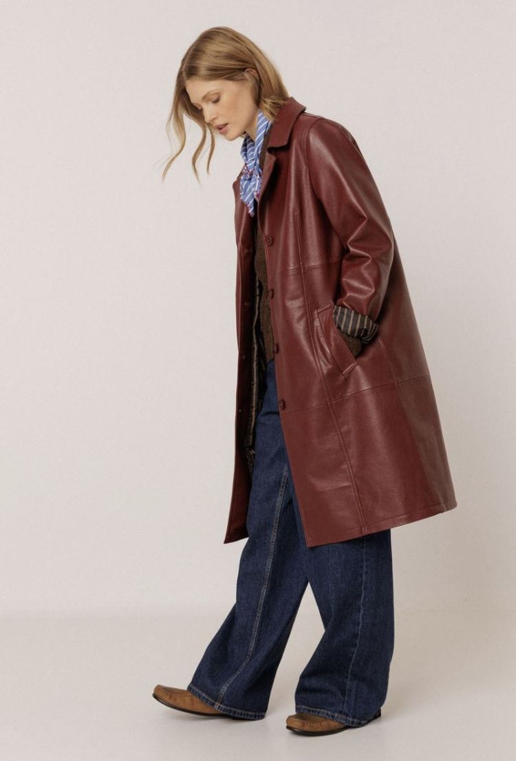 Long leather-effect coat Eggplant