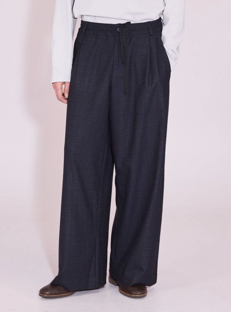 James  Navy / multi ch