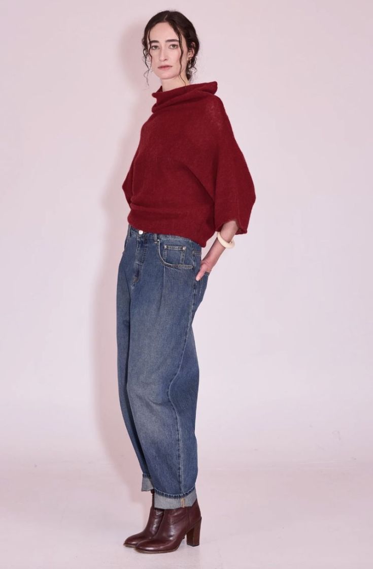 Jinan  Dark ruby