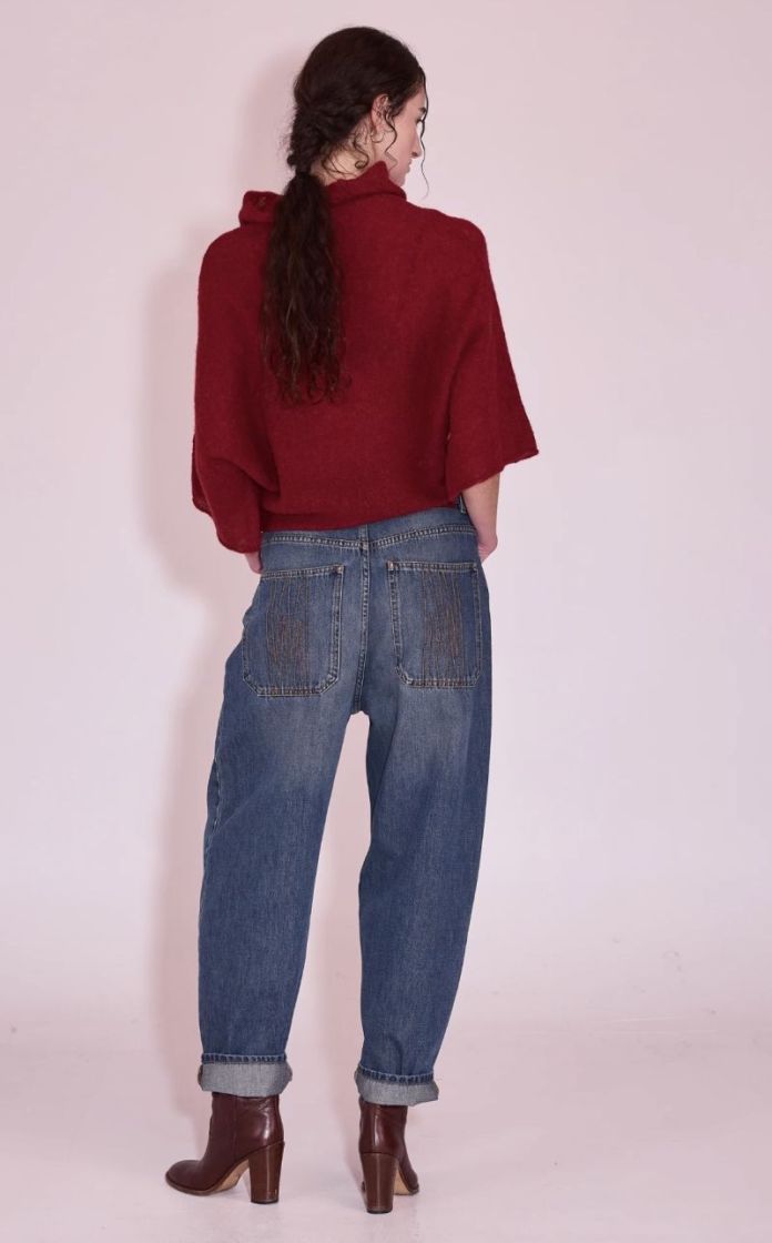 Jinan  Dark ruby