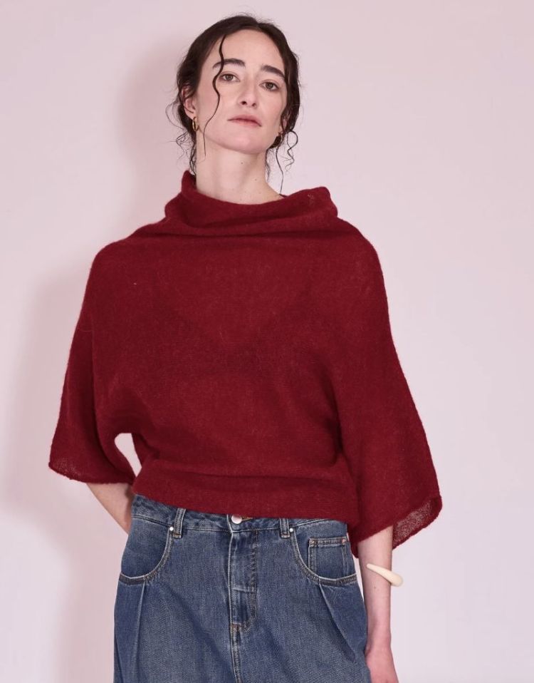 Jinan  Dark ruby