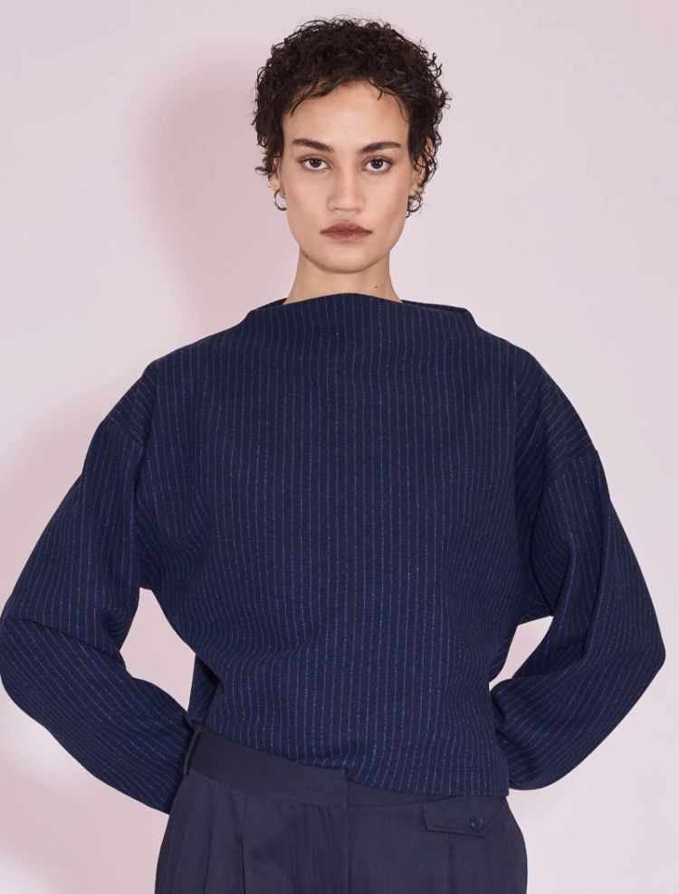 Jos  Bright blue str