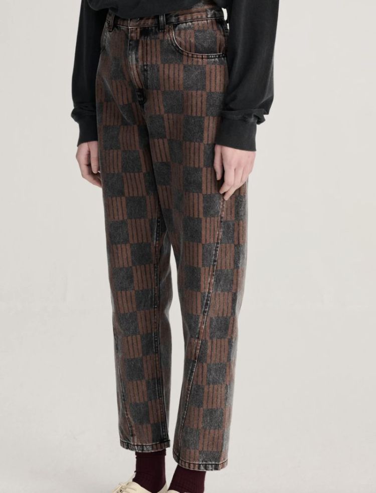 Almost Moiré Dark Grey