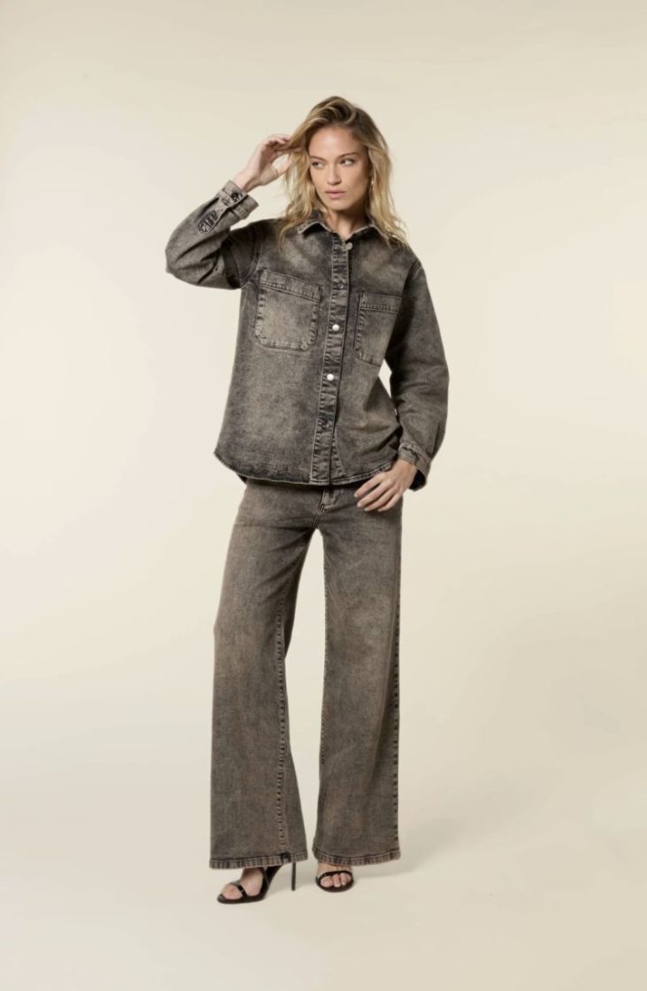 James straight leg jeans Overdyed brown