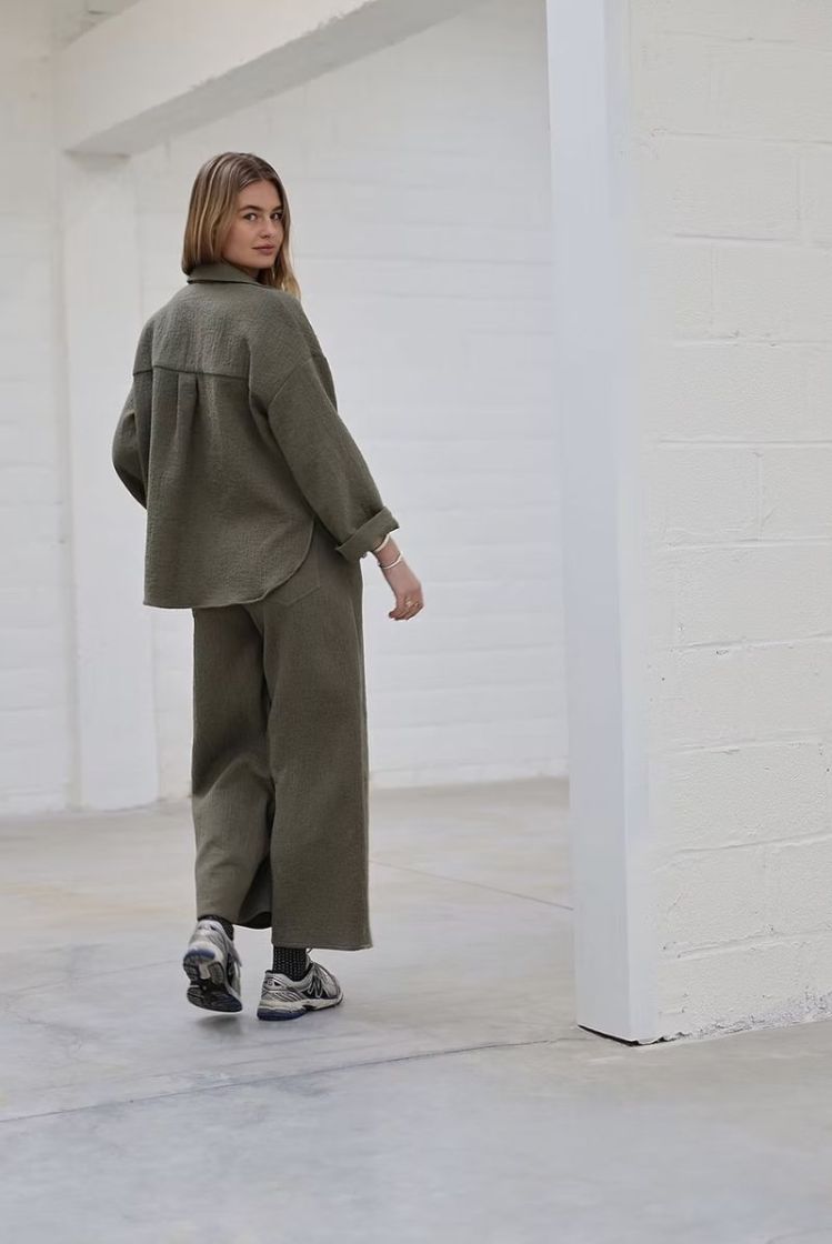 kaki