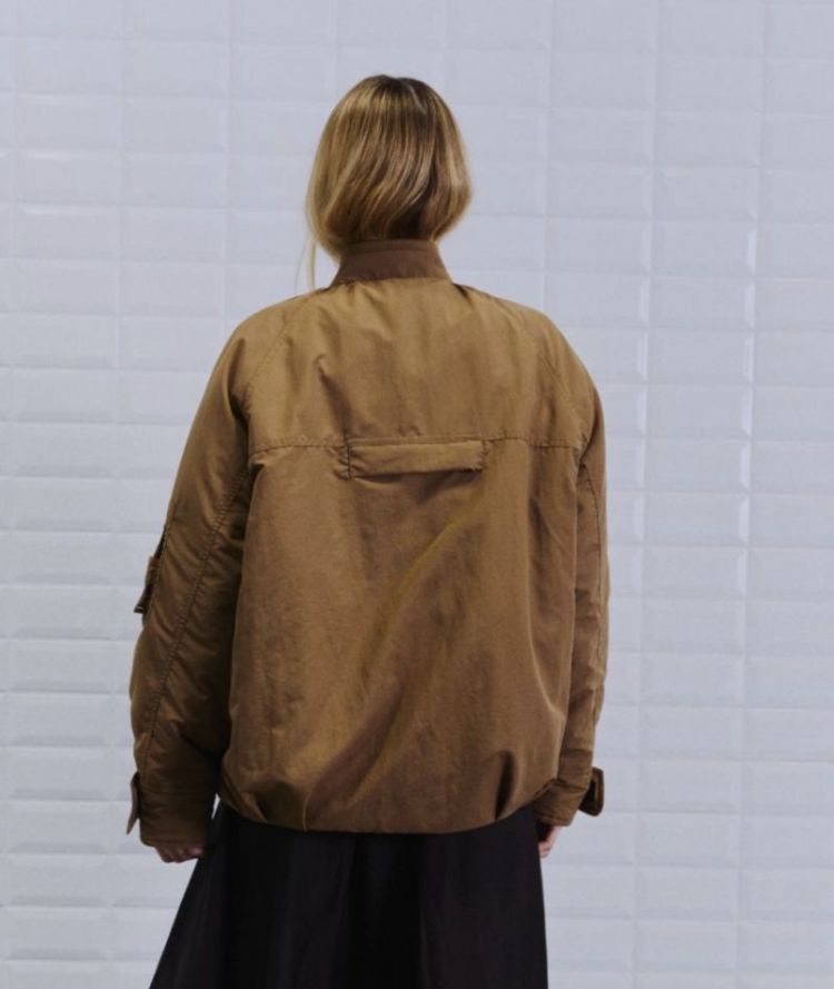WBLGRAPPY BOMBER DARK CAMel
