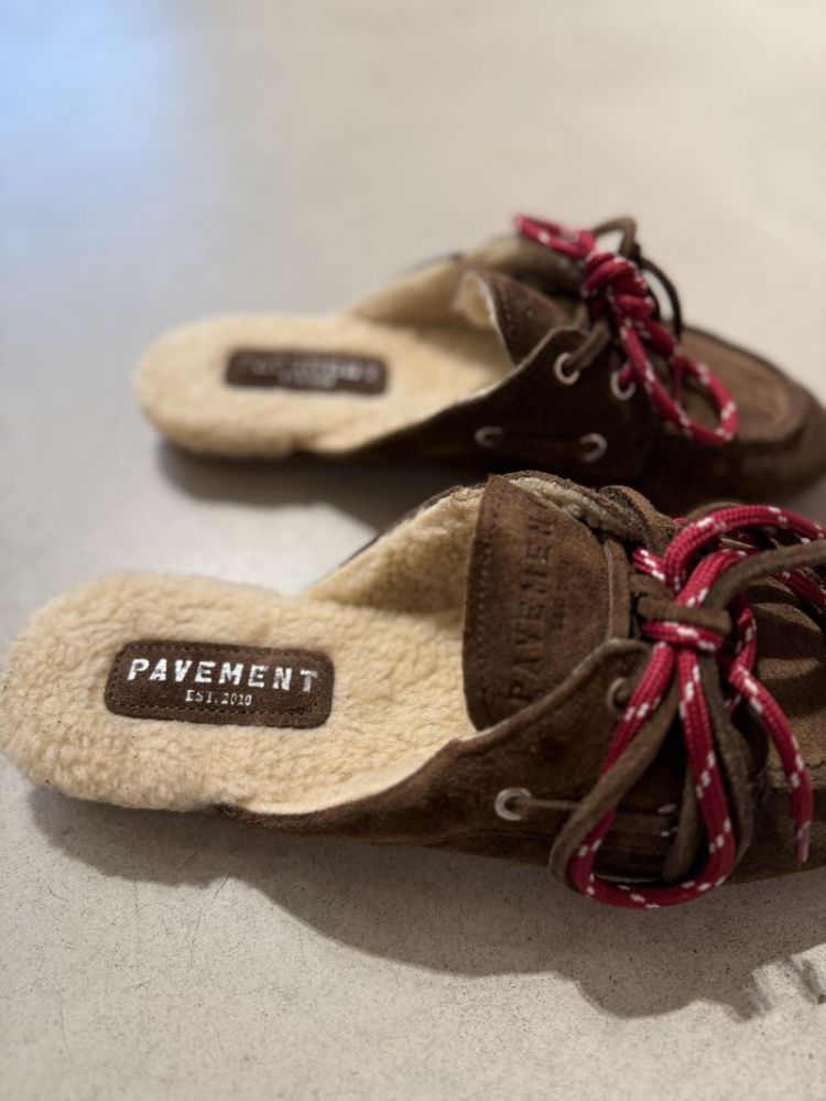 payasma lace fur  brown suede