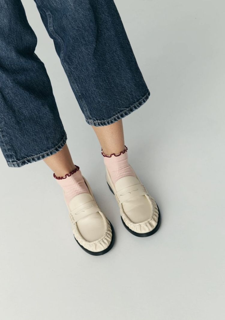 Socks Ruffle Ivory & Burgund