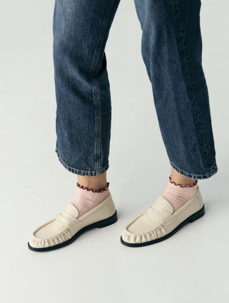 Socks Ruffle Ivory & Burgund