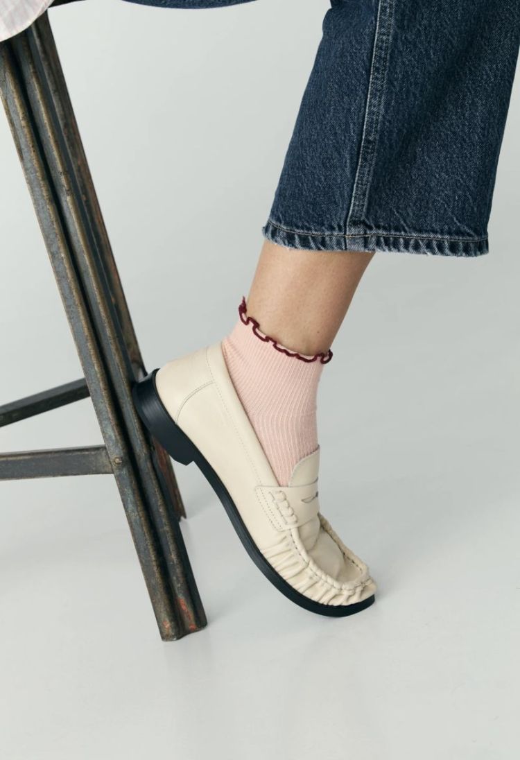 Socks Ruffle Ivory & Burgund