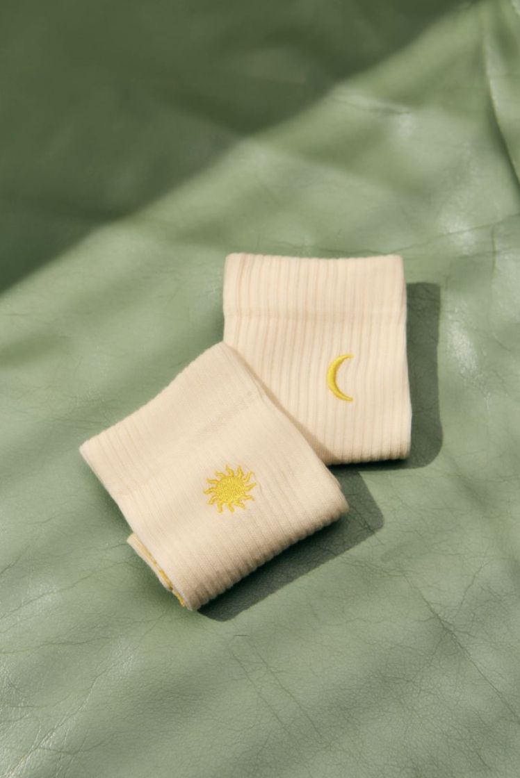 Socks Text Yellow sol & Lu